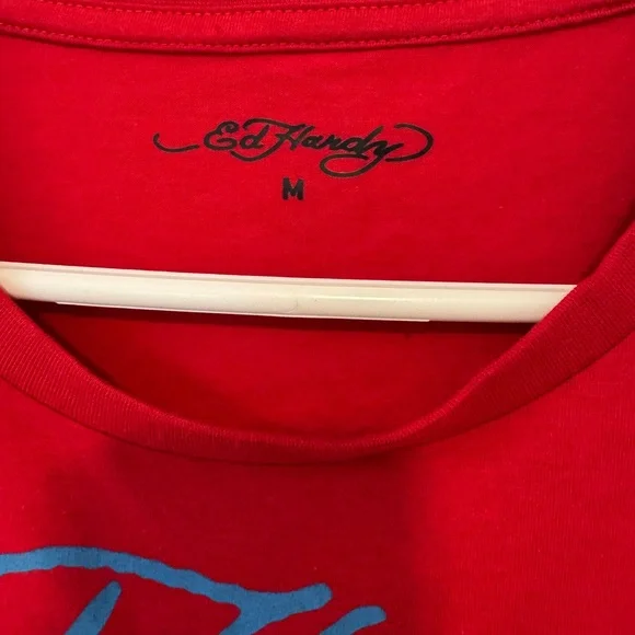 Ed Hardy Red T-Shirt with Bulldog and Crown Design - Picture 3 of 3